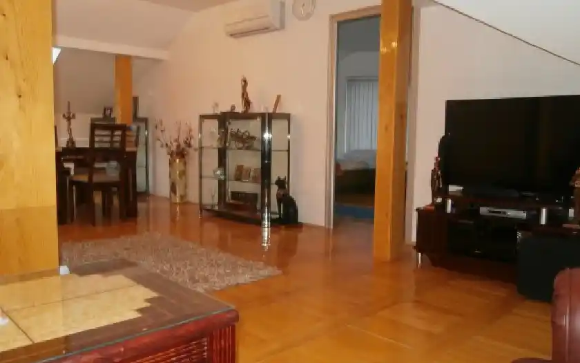 crystallight-840-525-1